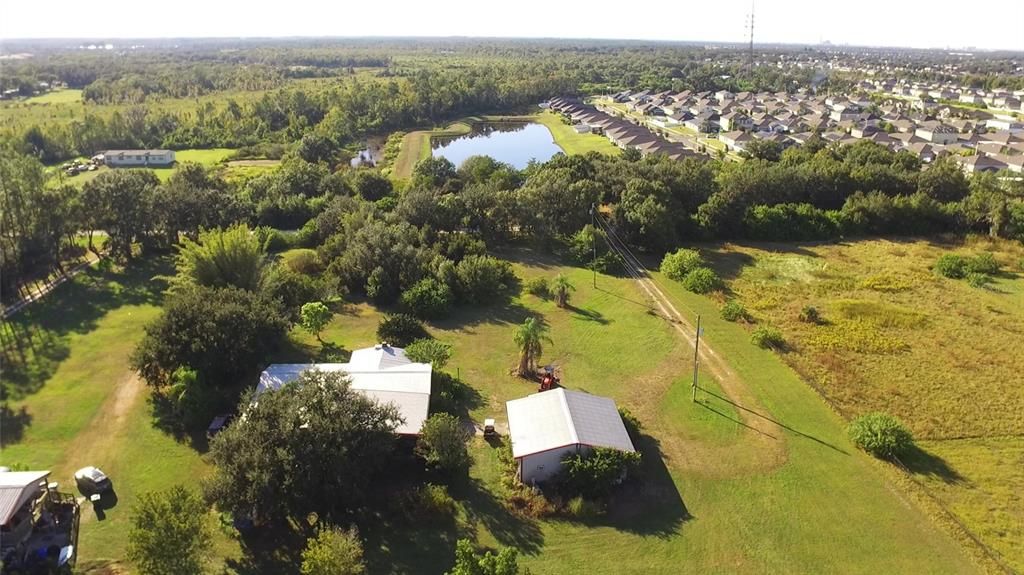 Под контрактом: $380,000 (3 спален, 2 ванн, 2140 Квадратных фут)