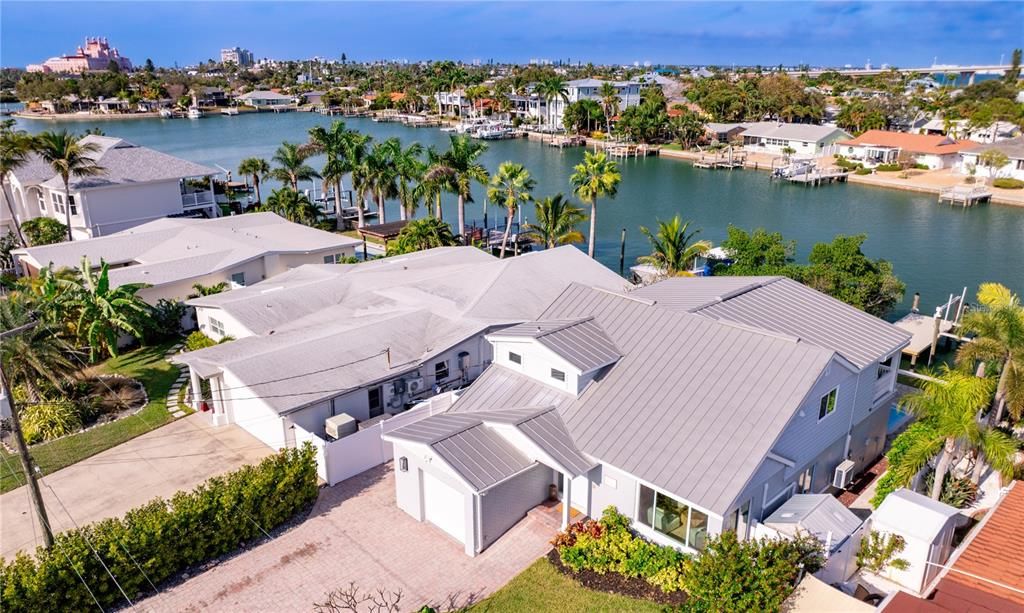 待售: $1,800,000 (3 贝兹, 2 浴室, 2248 平方英尺)