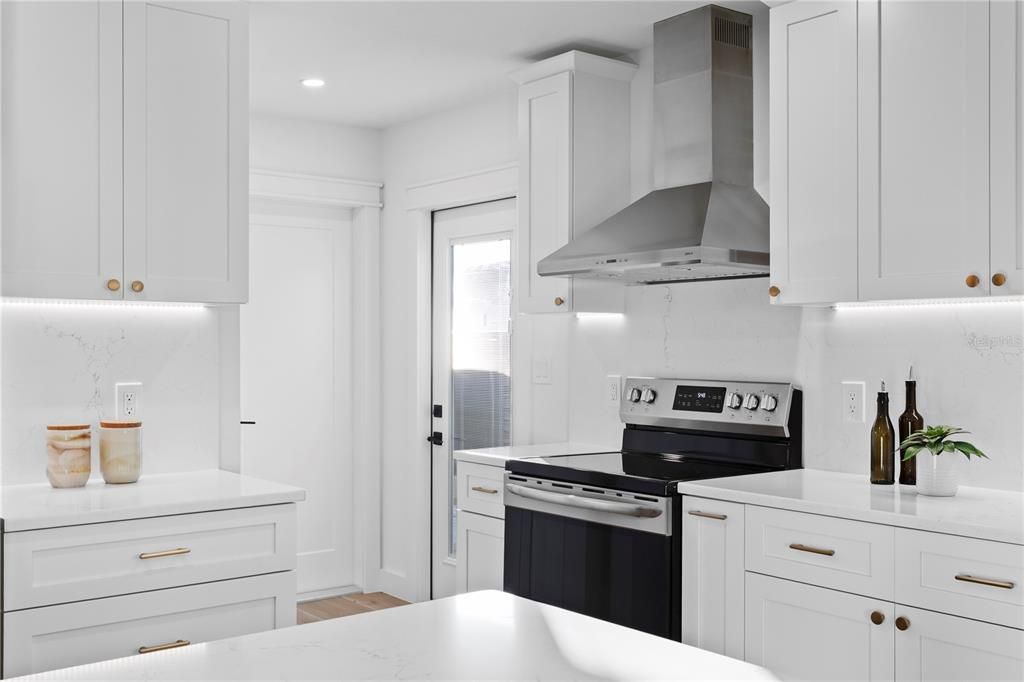 На продажу: $1,800,000 (3 спален, 2 ванн, 2248 Квадратных фут)