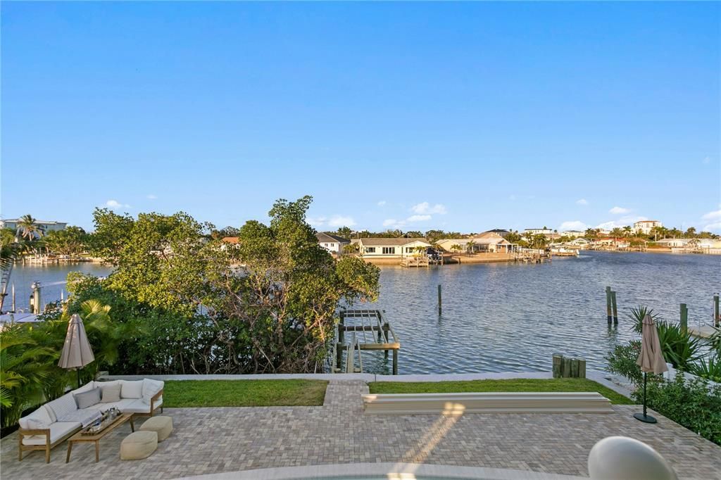 На продажу: $1,800,000 (3 спален, 2 ванн, 2248 Квадратных фут)