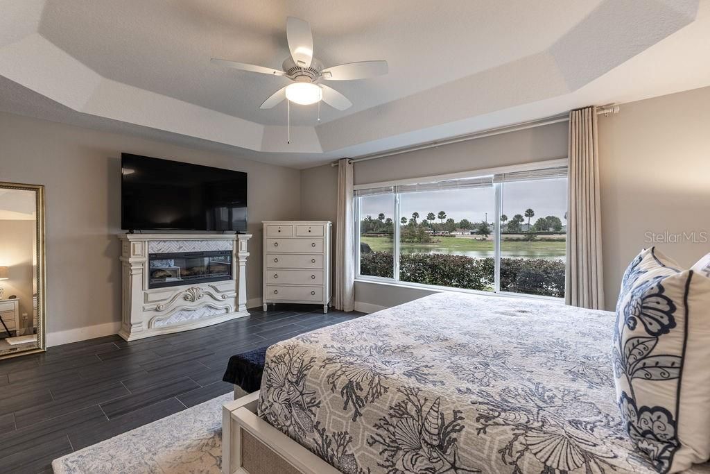 For Sale: $729,900 (3 beds, 2 baths, 1922 Square Feet)