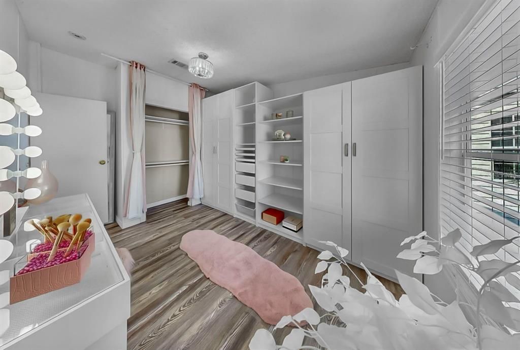 На продажу: $220,000 (3 спален, 2 ванн, 1080 Квадратных фут)