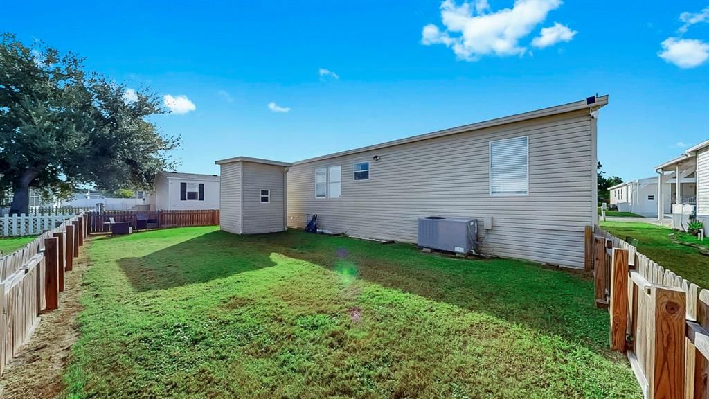 На продажу: $220,000 (3 спален, 2 ванн, 1080 Квадратных фут)