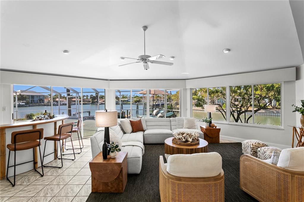 На продажу: $1,900,000 (3 спален, 2 ванн, 2193 Квадратных фут)