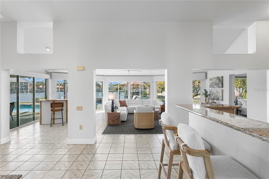 На продажу: $1,900,000 (3 спален, 2 ванн, 2193 Квадратных фут)