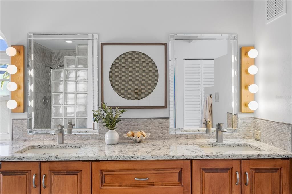 На продажу: $1,900,000 (3 спален, 2 ванн, 2193 Квадратных фут)