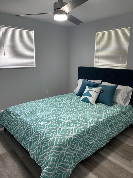 Active With Contract: $2,600 (3 beds, 2 baths, 1368 Square Feet)