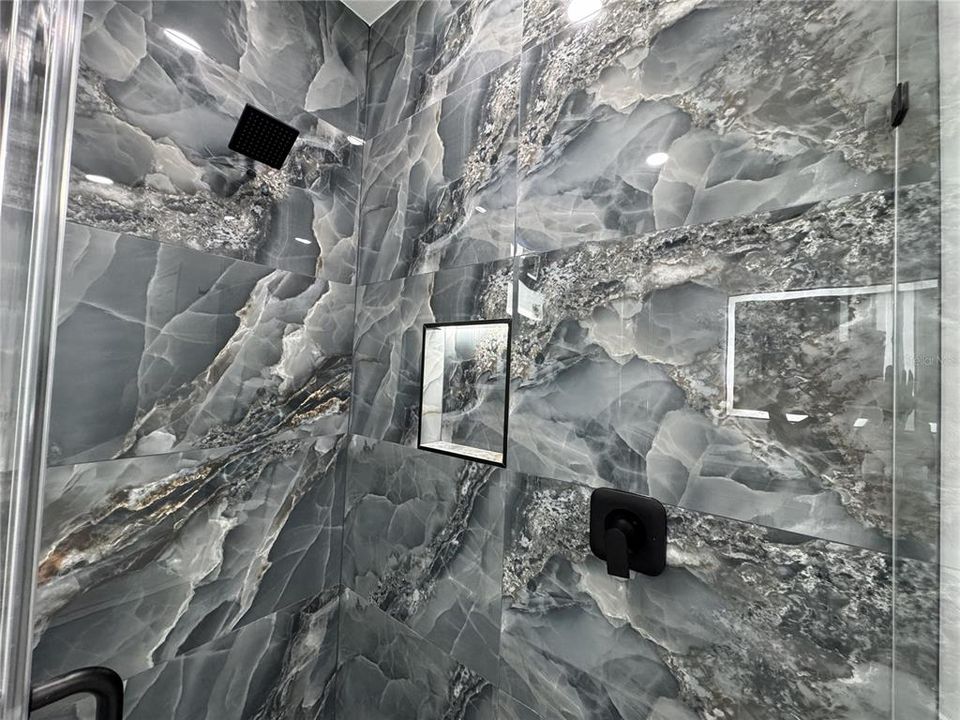 For Sale: $510,000 (3 beds, 3 baths, 1754 Square Feet)