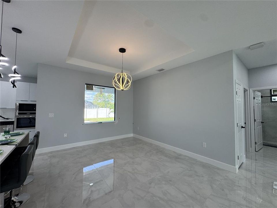 For Sale: $510,000 (3 beds, 3 baths, 1754 Square Feet)