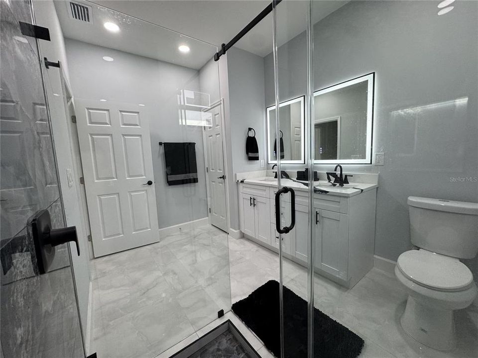 For Sale: $510,000 (3 beds, 3 baths, 1754 Square Feet)