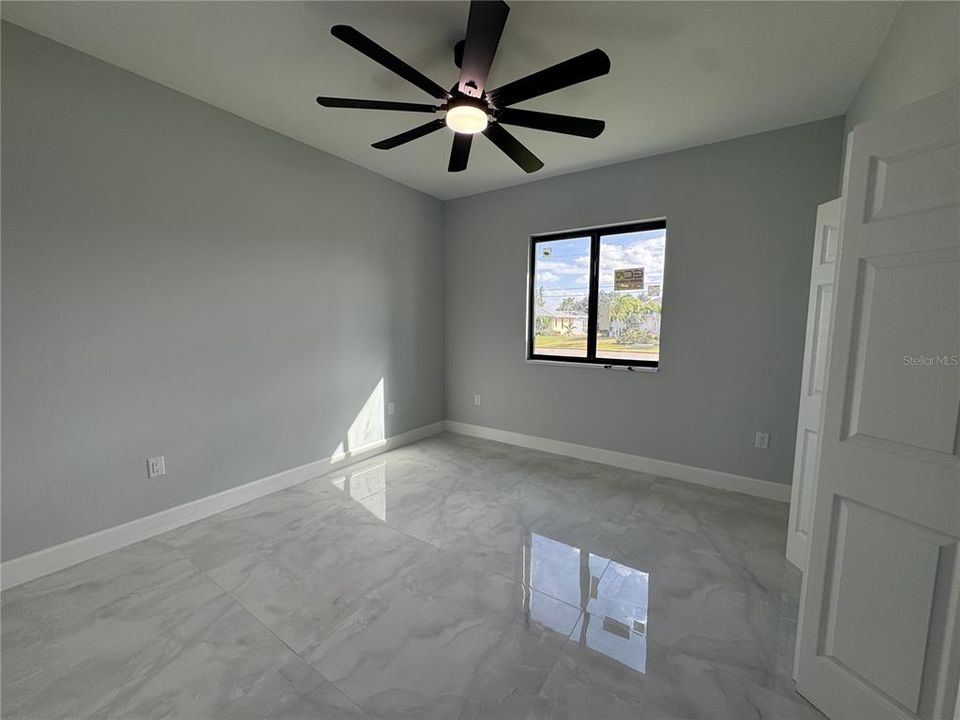 For Sale: $510,000 (3 beds, 3 baths, 1754 Square Feet)