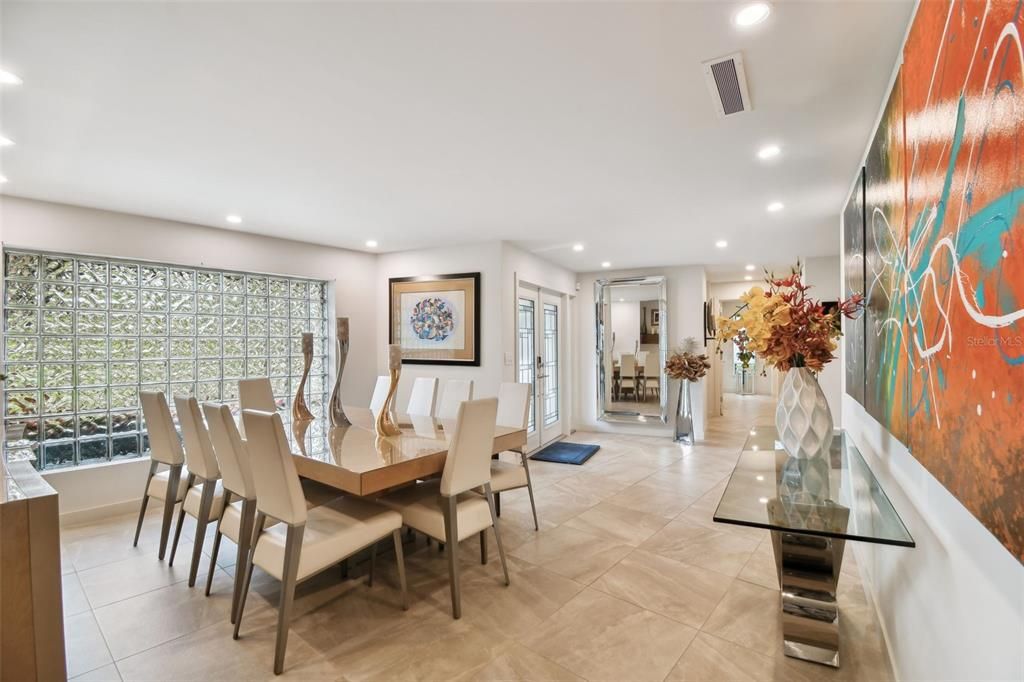 待售: $1,899,999 (4 贝兹, 2 浴室, 2831 平方英尺)