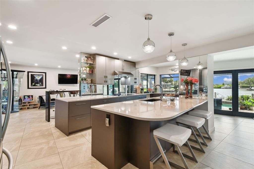 待售: $1,899,999 (4 贝兹, 2 浴室, 2831 平方英尺)