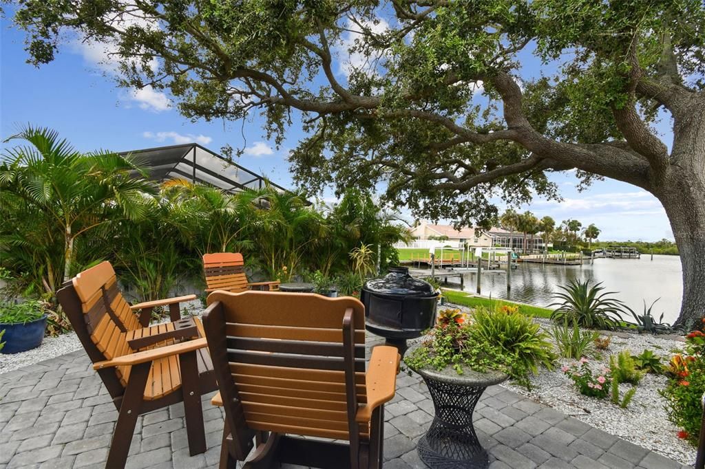 待售: $1,899,999 (4 贝兹, 2 浴室, 2831 平方英尺)