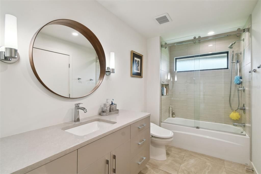 待售: $1,899,999 (4 贝兹, 2 浴室, 2831 平方英尺)