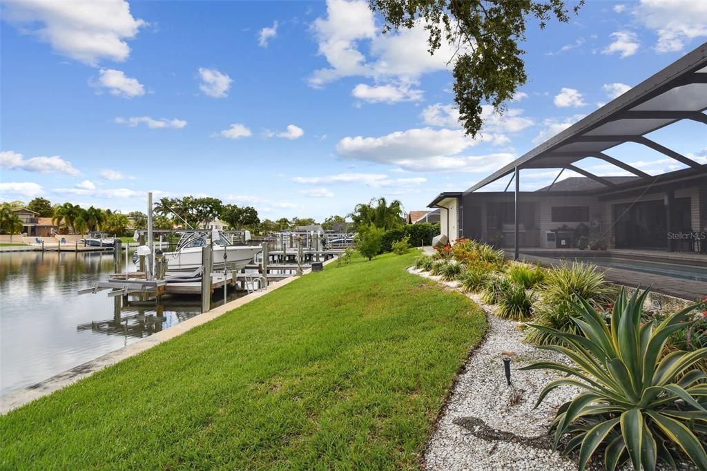 待售: $1,899,999 (4 贝兹, 2 浴室, 2831 平方英尺)