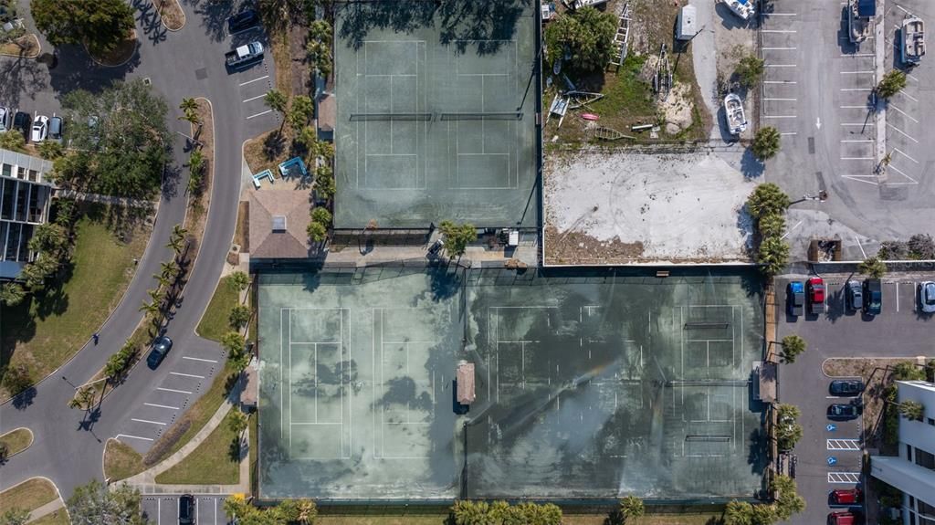 For Sale: $562,500 (2 beds, 2 baths, 1175 Square Feet)