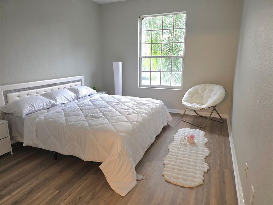 En Venta: $229,000 (3 camas, 2 baños, 1268 Pies cuadrados)