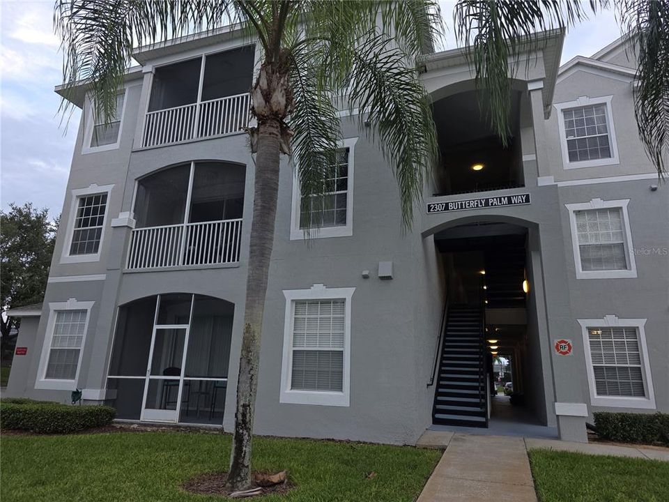 En Venta: $229,000 (3 camas, 2 baños, 1268 Pies cuadrados)