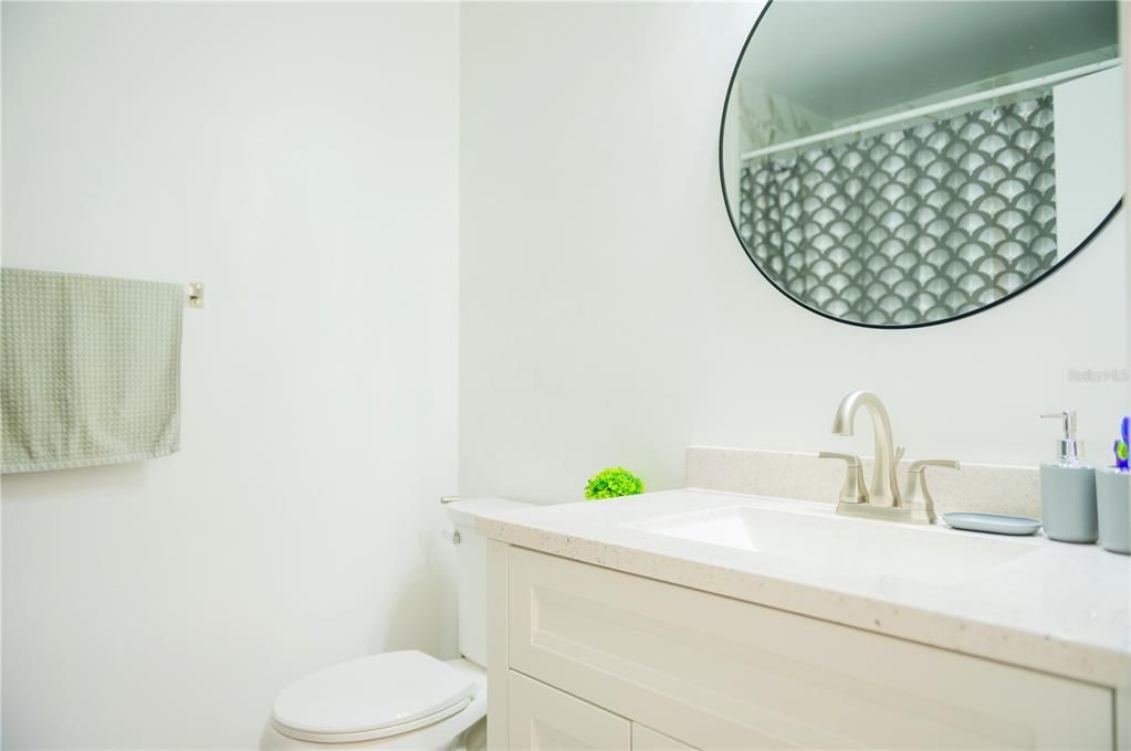 For Sale: $359,000 (3 beds, 2 baths, 1353 Square Feet)