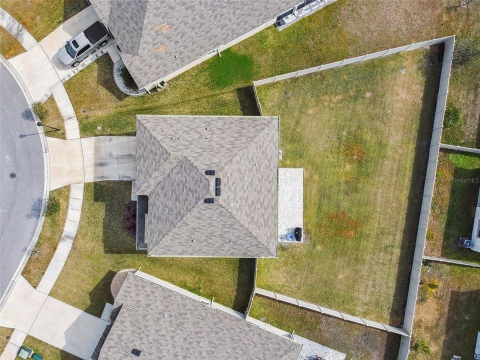 合同活跃: $425,000 (5 贝兹, 3 浴室, 2605 平方英尺)