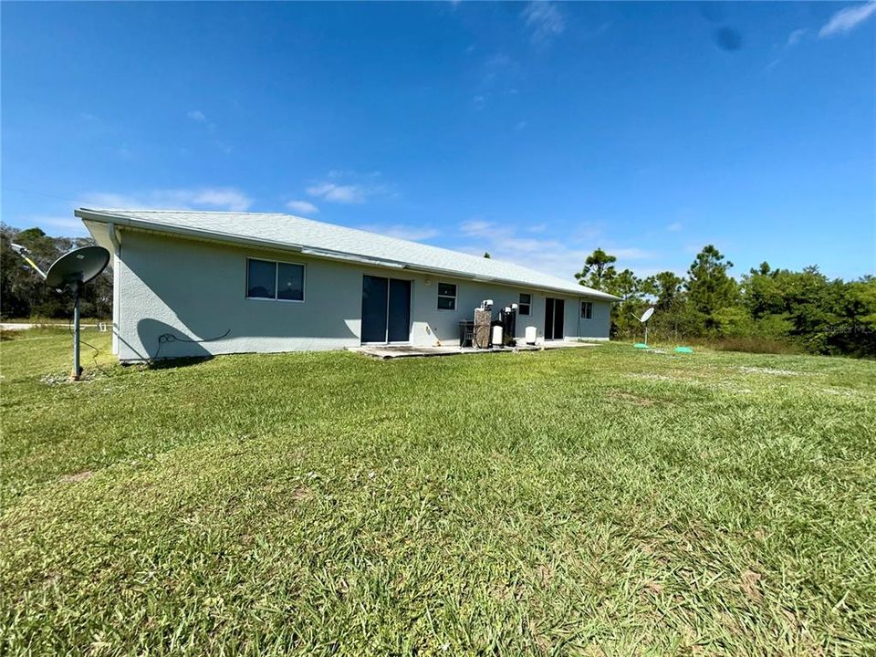 待售: $419,000 (6 贝兹, 0 浴室, 2306 平方英尺)