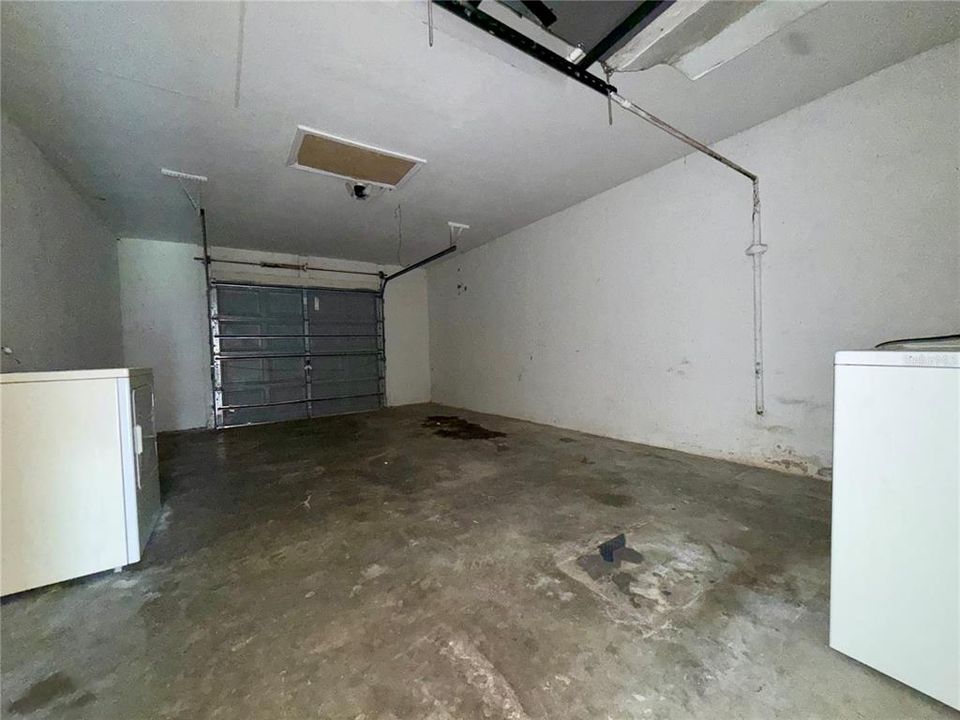 待售: $419,000 (6 贝兹, 0 浴室, 2306 平方英尺)