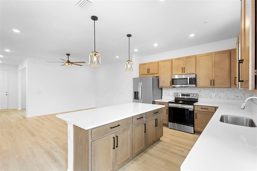 En Renta: $2,500 (3 camas, 2 baños, 1763 Pies cuadrados)