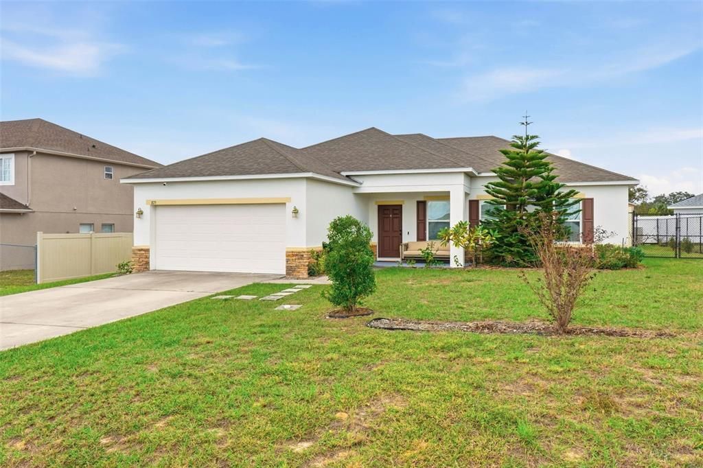 待售: $320,000 (3 贝兹, 2 浴室, 1600 平方英尺)