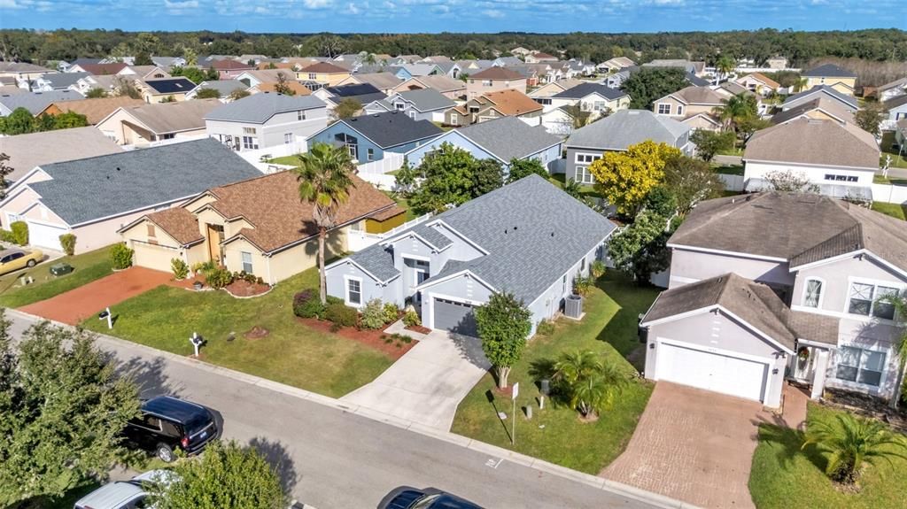 待售: $350,000 (4 贝兹, 3 浴室, 2070 平方英尺)