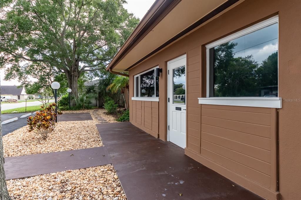 Active With Contract: $650,000 (0 beds, 0 baths, 2740 Square Feet)