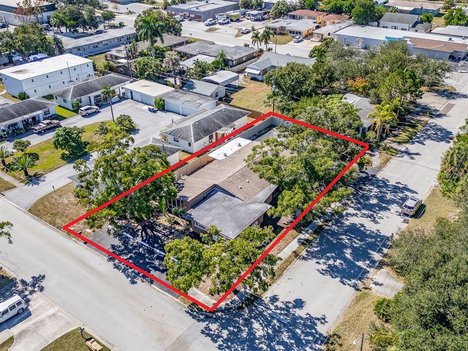 Active With Contract: $650,000 (0 beds, 0 baths, 2740 Square Feet)