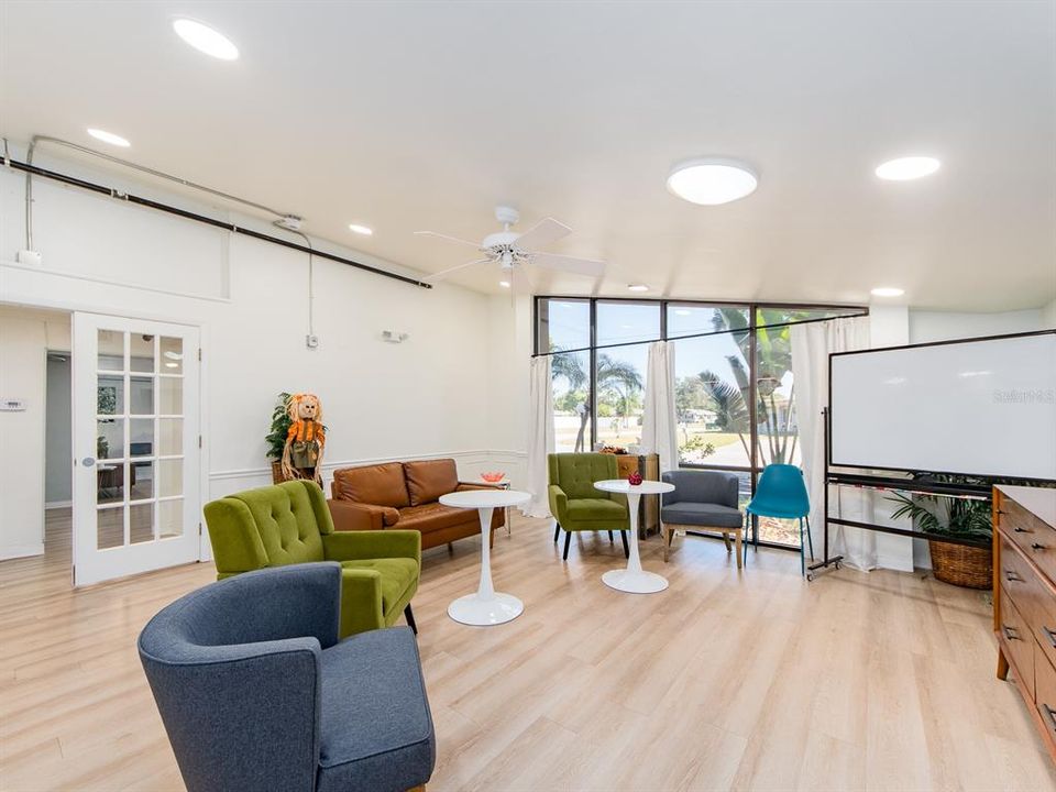 Active With Contract: $650,000 (0 beds, 0 baths, 2740 Square Feet)