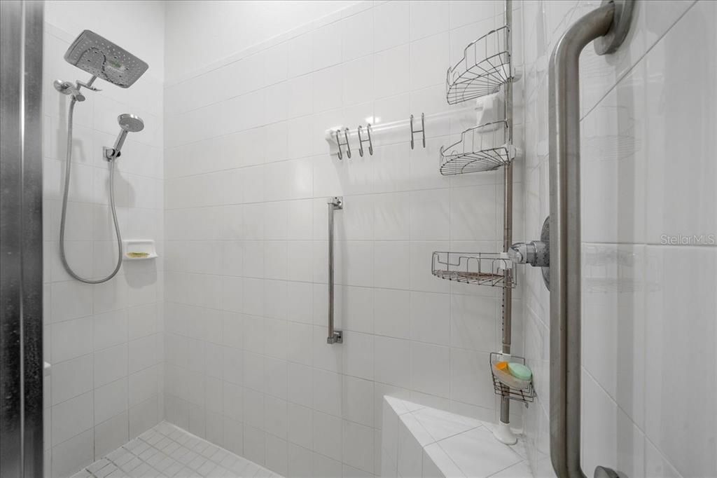 En Venta: $344,900 (3 camas, 2 baños, 1856 Pies cuadrados)