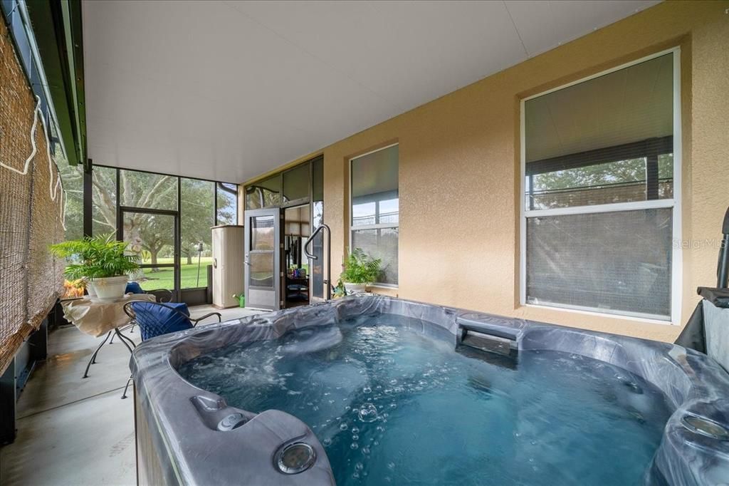 En Venta: $344,900 (3 camas, 2 baños, 1856 Pies cuadrados)