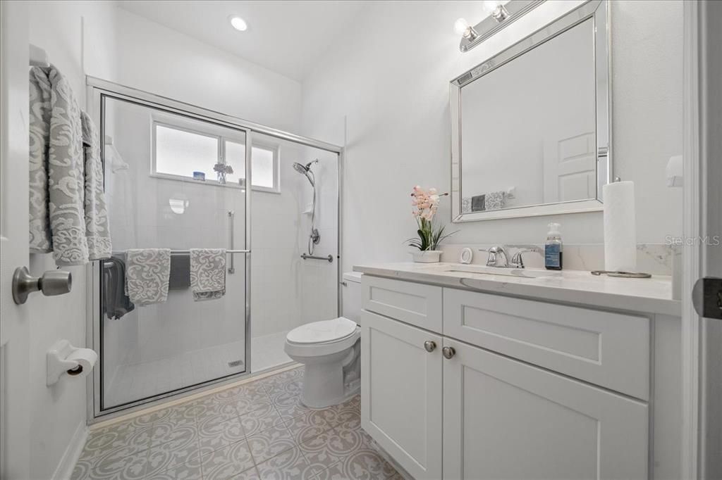 En Venta: $344,900 (3 camas, 2 baños, 1856 Pies cuadrados)