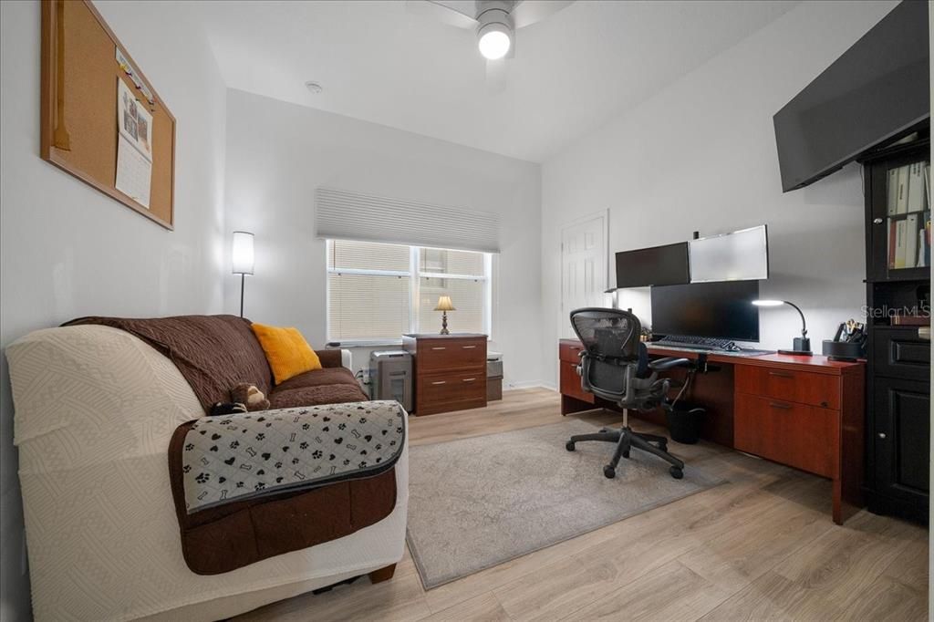 En Venta: $344,900 (3 camas, 2 baños, 1856 Pies cuadrados)