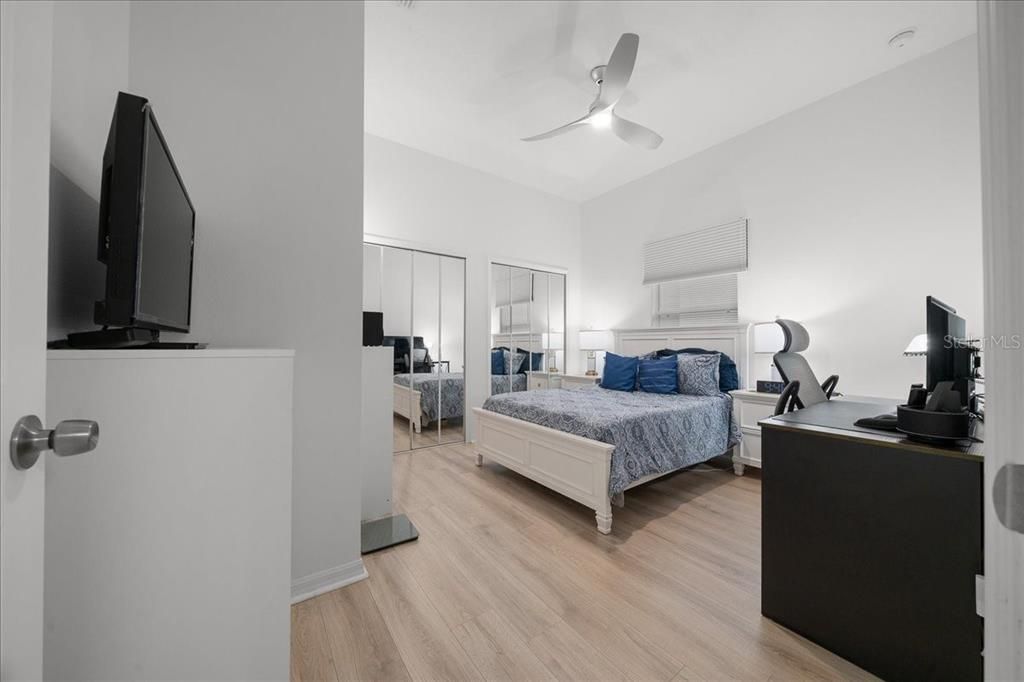 En Venta: $344,900 (3 camas, 2 baños, 1856 Pies cuadrados)