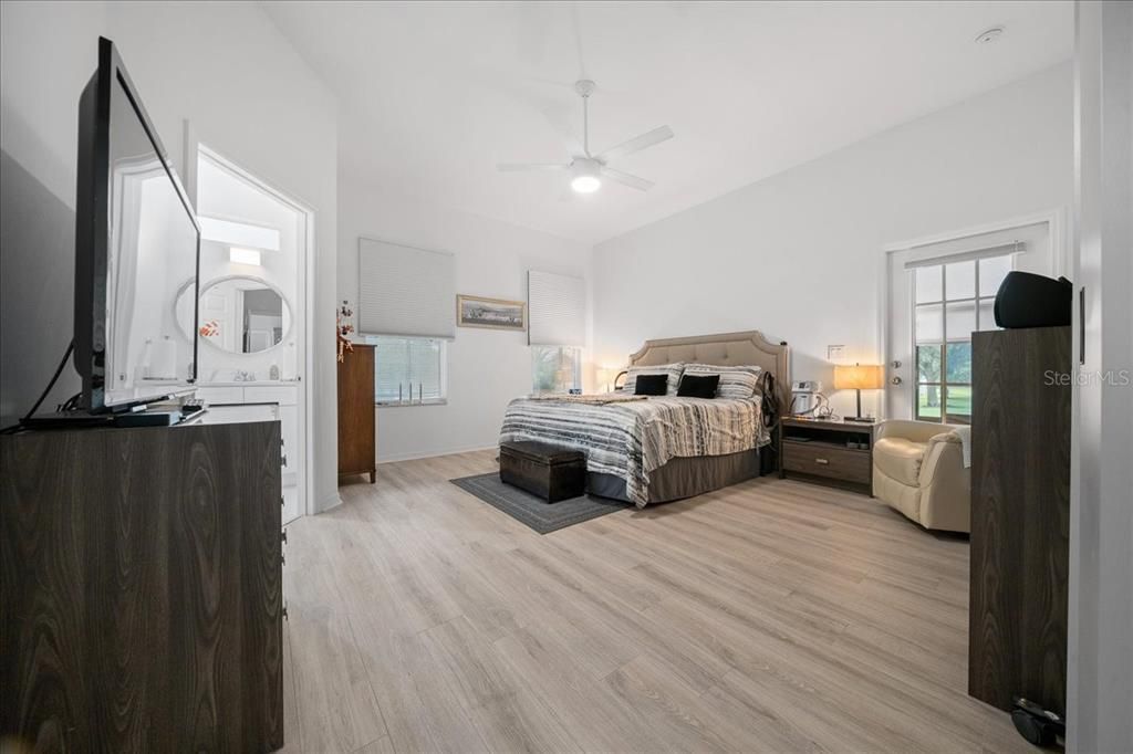 En Venta: $344,900 (3 camas, 2 baños, 1856 Pies cuadrados)