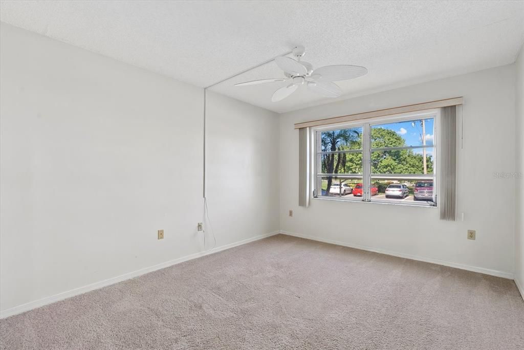 出租: $1,850 (2 贝兹, 2 浴室, 1389 平方英尺)