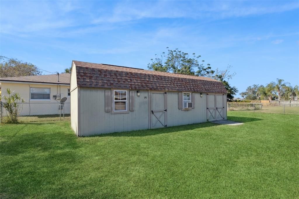 待售: $242,500 (3 贝兹, 1 浴室, 1784 平方英尺)