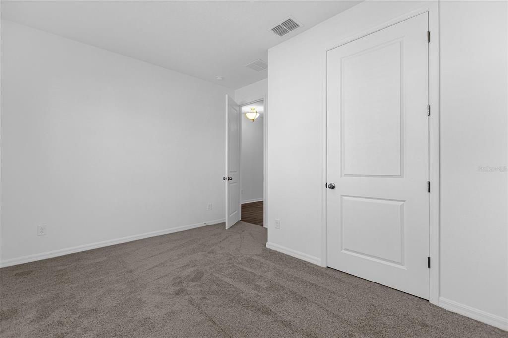 For Sale: $500,000 (4 beds, 3 baths, 2226 Square Feet)