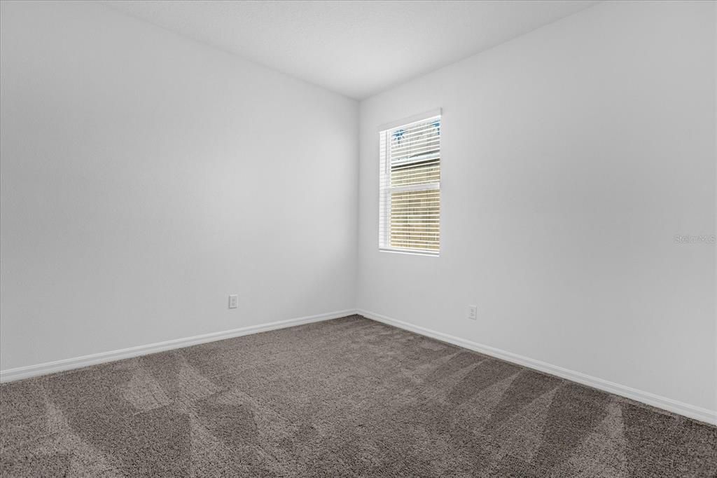 For Sale: $500,000 (4 beds, 3 baths, 2226 Square Feet)