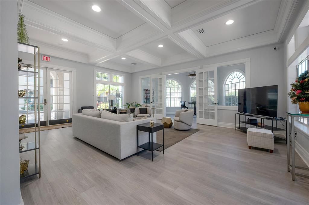 For Rent: $3,950 (1 beds, 1 baths, 1023 Square Feet)