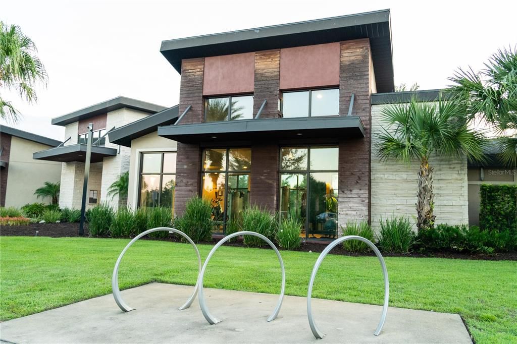 For Sale: $499,990 (4 beds, 3 baths, 2208 Square Feet)