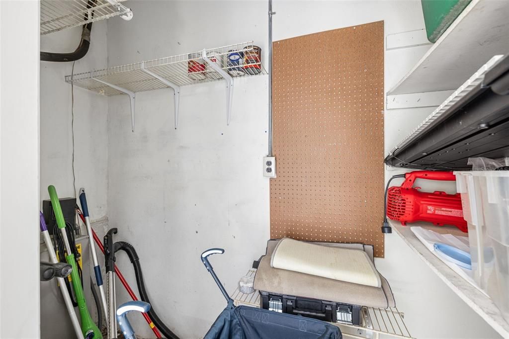 For Sale: $232,000 (2 beds, 2 baths, 1420 Square Feet)