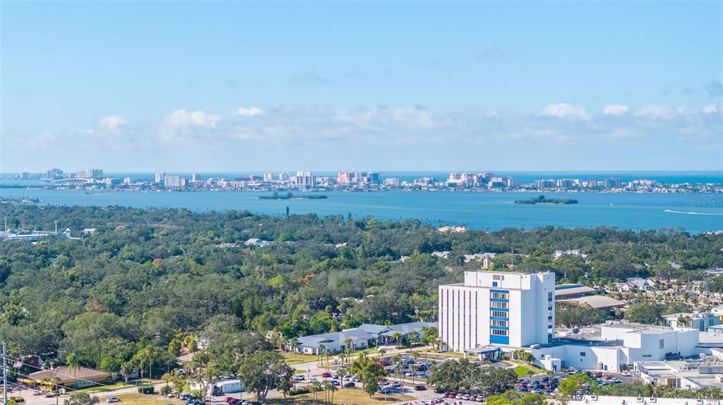 For Sale: $232,000 (2 beds, 2 baths, 1420 Square Feet)