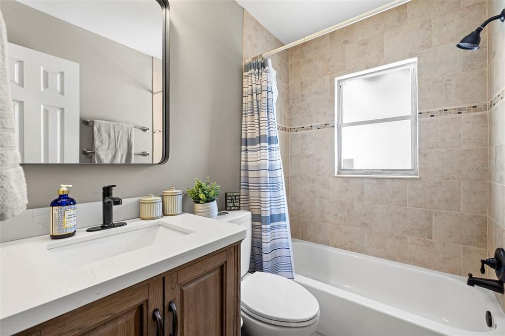 Active With Contract: $435,000 (3 beds, 2 baths, 1168 Square Feet)