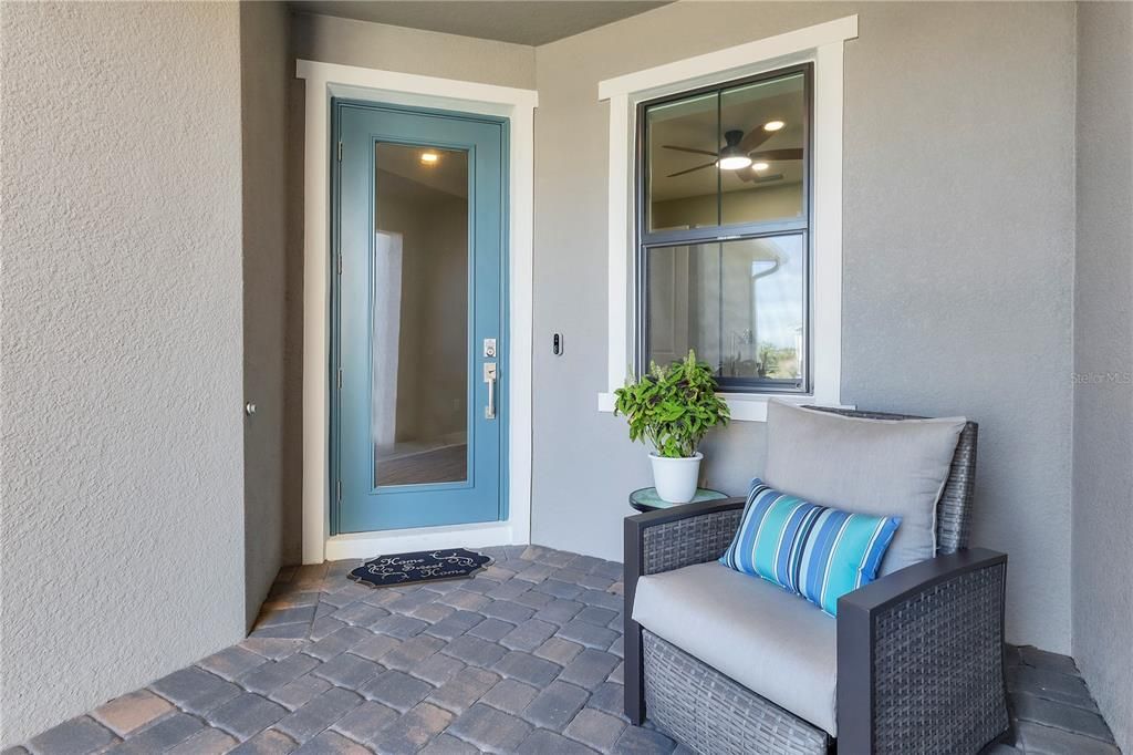 Active With Contract: $457,900 (3 beds, 2 baths, 1596 Square Feet)