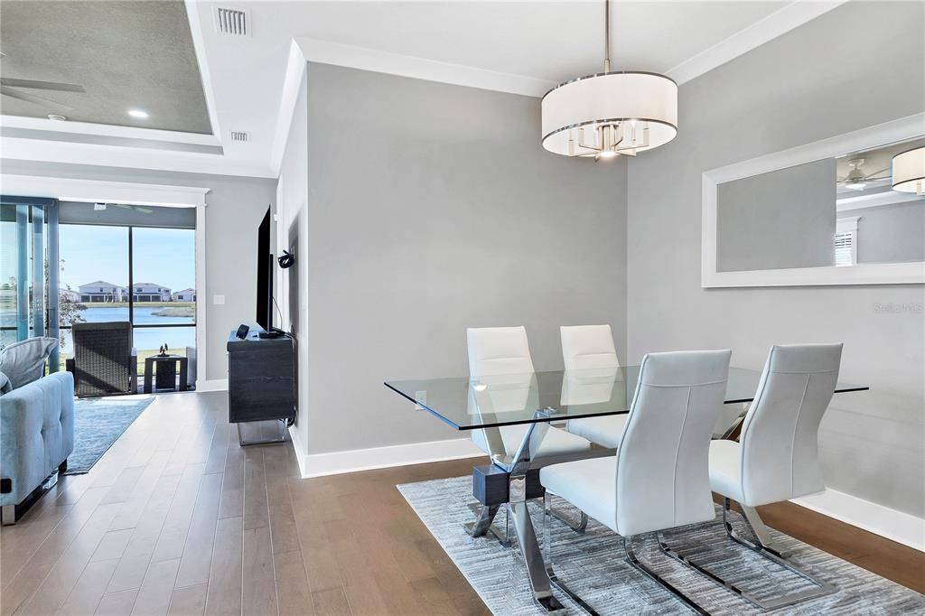 Active With Contract: $457,900 (3 beds, 2 baths, 1596 Square Feet)